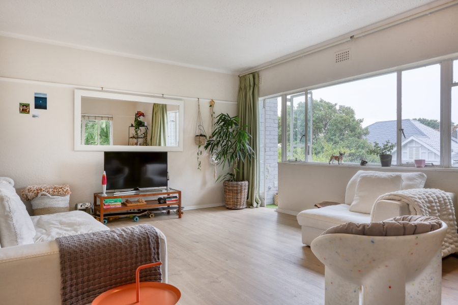 2 Bedroom Property for Sale in Oranjezicht Western Cape